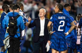Didier Deschamps để tang: Sự trở lại đầy xúc động của anh ấy với The Blues tại World Cup, “điều đó chưa bao giờ xảy ra với chúng tôi”