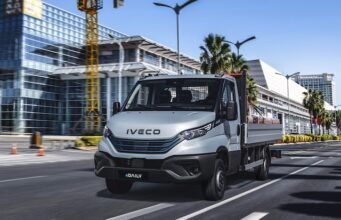 220.000 xe taxi Iveco Daily được bán ở Pháp trong 20 năm