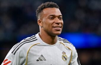 Kylian Mbappé, Emmanuel Macron của bóng đá? “Chúng tôi sẵn sàng xóa bỏ sự kiêu ngạo, khía cạnh diva của anh ấy”