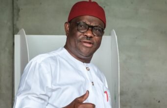 Cách Wike mua bảo hiểm APC