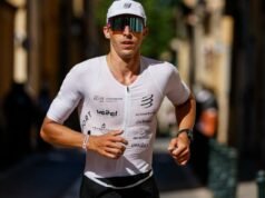 Ba môn phối hợp. Dẫn đầu từ lâu, Nathan Guerbeur đứng thứ 8 trong Frankfurt Ironman và… đủ điều kiện đến Hawaii!