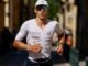 Ba môn phối hợp. Dẫn đầu từ lâu, Nathan Guerbeur đứng thứ 8 trong Frankfurt Ironman và… đủ điều kiện đến Hawaii!