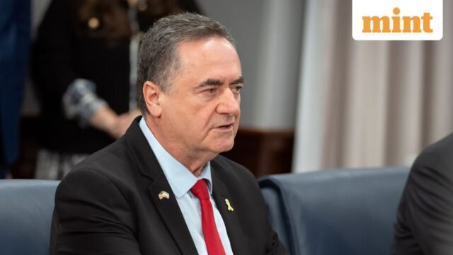 Bộ trưởng Quốc phòng Israel cho biết Trump đã ngăn