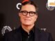CBS buộc phải trả phí cấp phép sau khi Stephen Colbert sử dụng bài hát “Linus and Lucy” của Peanuts trong Finale Gag