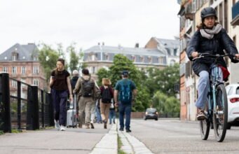 Các dự án Barseghian dưới góc nhìn khó khăn về ngân sách