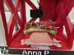 Các sinh viên từ Icam ở Strasbourg đẩy kebab vào không gian