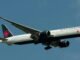Canada. Trong 17 năm, ông là cơ trưởng trên những chiếc Boeing lớn… mà không có bằng cấp cần thiết