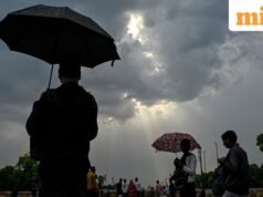 Cảnh báo đỏ IMD ở Delhi hôm nay: Dự báo giông bão, gió 90 km/h và mưa đá vào ngày 12 tháng 6