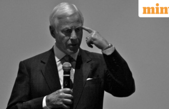 Câu nói trong ngày của Diễn giả tạo động lực Brian Tracy về Kỷ luật: “Cuộc sống của bạn chỉ trở nên tốt đẹp hơn khi bạn trở nên tốt hơn”