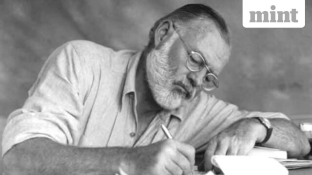Câu nói trong ngày của Ernest Hemingway: “Khi bạn còn