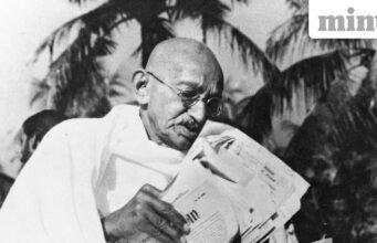 Câu nói trong ngày của Mahatma Gandhi: “Cách tốt nhất để tìm thấy chính mình là…” – bài học cuộc sống về sức mạnh của sự phục vụ vị tha