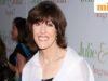 Câu nói trong ngày của Nora Ephron: “Hãy là nữ anh hùng của cuộc đời bạn chứ không phải nạn nhân” – những bài học cuộc sống về lòng dũng cảm và ý chí tự do