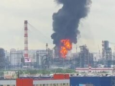 Chiến tranh ở Ukraine: Máy bay không người lái Ukraine tấn công nhà máy lọc dầu lớn nhất ở thủ đô Nga, cách Điện Kremlin 15 km