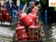 Chính phủ nới lỏng hạn chế bán LPG cho người sử dụng thương mại khi khủng hoảng Tây Á giảm bớt