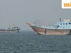 Cơ quan Hàng hải Anh đưa tin tàu chở hàng bị trúng đạn không xác định gần eo biển Hormuz