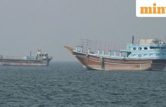 Cơ quan Hàng hải Anh đưa tin tàu chở hàng bị trúng đạn không xác định gần eo biển Hormuz