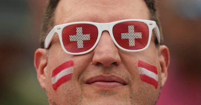 Cúp thế giới 2026. Cổ động viên sáng tạo, trọng