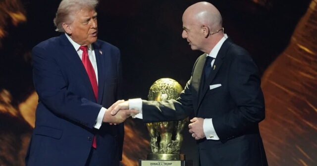 Cúp thế giới 2026. Trump có mặt khắp nơi, trọng