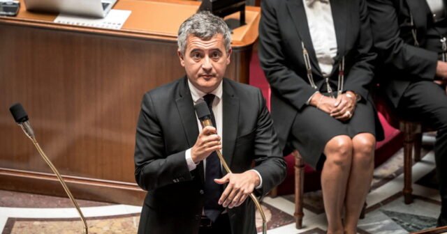 Dự luật của Gérald Darmanin bị ủy ban tại Quốc