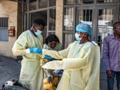 Ebola: phương pháp điều trị mới trong giai đoạn thử nghiệm có thể giảm một nửa nguy cơ lây truyền