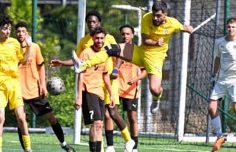 Epinal 2 bị Laneuveville hạ gục và kết thúc với nốt nhạc tệ hại (2-3)