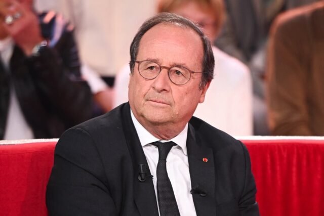 François Hollande ngoại tình: “Tôi phải chịu đựng chuyện vợ