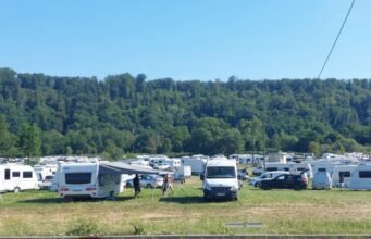 Guwenheim. 150 đoàn lữ hành đang được lắp đặt tại khu vực lưu vực nước