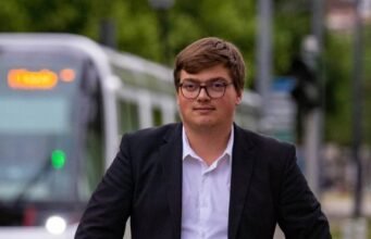 Loÿ Durrenberger, 24 tuổi, kế nhiệm François Giordani ở vị trí lãnh đạo Astus