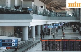 Lừa đảo sân bay Bangalore? Người lạ tiếp cận bằng thẻ lên máy bay giả để truy cập điện thoại, du khách cảnh báo