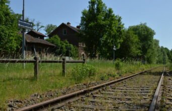 Moselle. Nhờ có nhóm Alsatian Lohr, tuyến Sarralbe-Kalhausen không được sử dụng sẽ hoạt động trở lại
