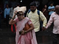 Mưa đổ bộ ở Delhi khi IMD đưa ra cảnh báo màu vàng; gió mùa sẽ tiến lên TĂNG trong 2-3 ngày tới