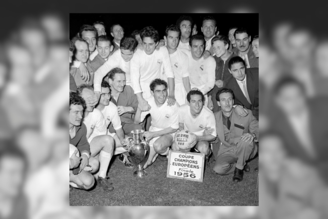 Ngày 13 tháng 6 năm 1956, trận chung kết Cúp