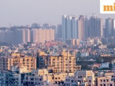 Những người thuê nhà ở Gurgaon cho biết họ đã mất 70.000 yên sau khi chủ nhà yêu cầu họ rời khỏi căn hộ. Internet cung cấp trợ giúp