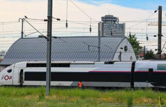 Olivier Becht kể lại cuộc vật lộn của một chiếc TGV bị hỏng