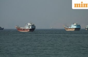 Pakistan tranh giành nguồn cung LNG khi eo biển Hormuz gián đoạn nguồn cung: báo cáo