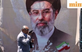 ‘Quan điểm khác’, nhưng Khamenei ủng hộ thỏa thuận của Mỹ, báo hiệu các cuộc đàm phán trực tiếp với Mỹ