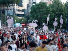 Quốc tế. Dự án tiếp quản của Trump, các cuộc biểu tình… Chuyện gì đang xảy ra ở Albania?