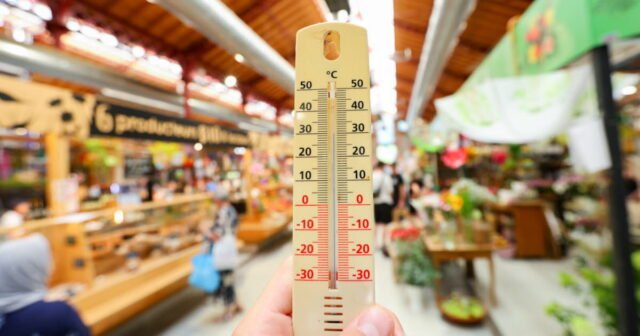 Sóng nhiệt. Giờ mở cửa có nên điều chỉnh cho