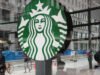 Starbucks phản ứng sau sự phản đối kịch liệt của quảng cáo