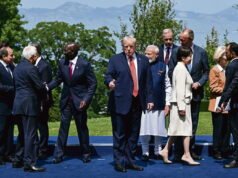Tại G7 ở Evian, Donald Trump trình diễn màn trình diễn của mình… mà không chừa chỗ cho những người bổ sung