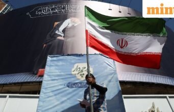 Thỏa thuận hòa bình Mỹ-Iran: Ai sẽ trả 300 tỷ USD giúp tái thiết Tehran bị chiến tranh tàn phá?