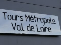 Thông tin tham quan | Tours Métropole: Christophe Bouchet tuyên bố rút đơn kháng cáo… mà không thông báo kịp thời cho tòa án