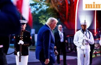Tin tức Mỹ-Iran TRỰC TIẾP: Hãy để dầu chảy, Trump nói khi Washington, Tehran ký thỏa thuận chấm dứt chiến tranh và mở lại Hormuz