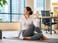 Tôi nhờ ChatGPT gợi ý 5 tư thế yoga cho nhân viên công ty: AI cho tôi thiết lập lại thói quen 12 phút