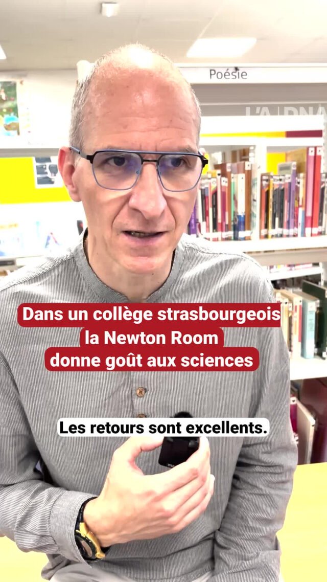 Trong một trường đại học ở Strasbourg, Phòng Newton mang