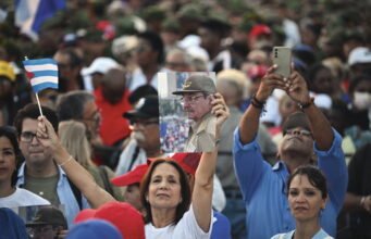 Từ đe dọa đến leo thang, Donald Trump gia tăng áp lực như thế nào với Cuba, vốn đang ngột ngạt vì lệnh phong tỏa