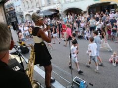Vosges. Bể bơi, sân khấu mở, mái che… Công thức thành công của lễ hội âm nhạc ở Remiremont