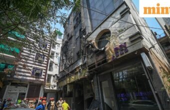 Vụ cháy Malviya Nagar: Lovkesh Bajaj, đồng sở hữu Flourish Stay, đang bỏ trốn; thông tư giám sát công bố báo cáo 21 trường hợp tử vong