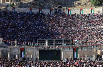 World Cup 2026 Chân dung Mbappé ở Iraq, khu vực cổ động viên trong nhà hát cổ… Những hình ảnh không thể bỏ qua trong ngày thứ bảy của World Cup