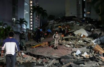 sự hoảng loạn chung và thiệt hại nghiêm trọng, đặc biệt là ở Caracas